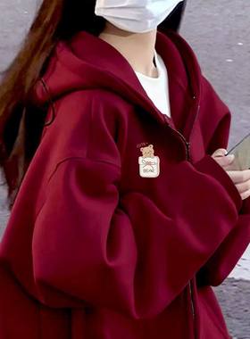 红色卡通印花连帽开衫卫衣女2026新款加绒设计宽松学生长袖上衣潮