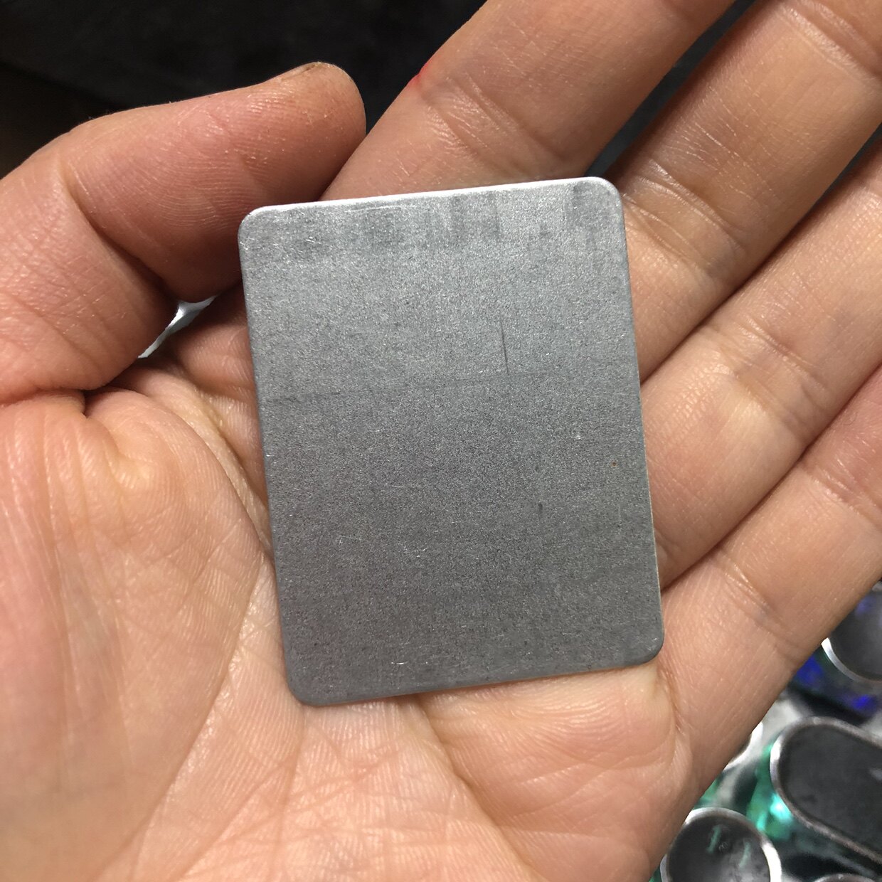 现货r角不刮手新品长方形镀锌板铁片 无磁性厚铁皮长45*35*1毫米