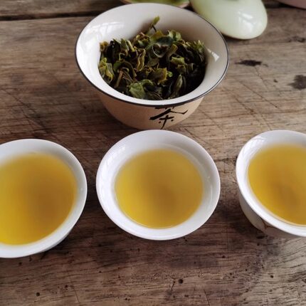 2026春茶【烤青茶】-云南麻栗坡老山古树茶-瑶寨原生态纯料古树茶