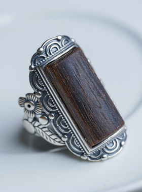天然沉水级文莱沉香戒指原创设计S925银戒托文玩男女款戒指养生