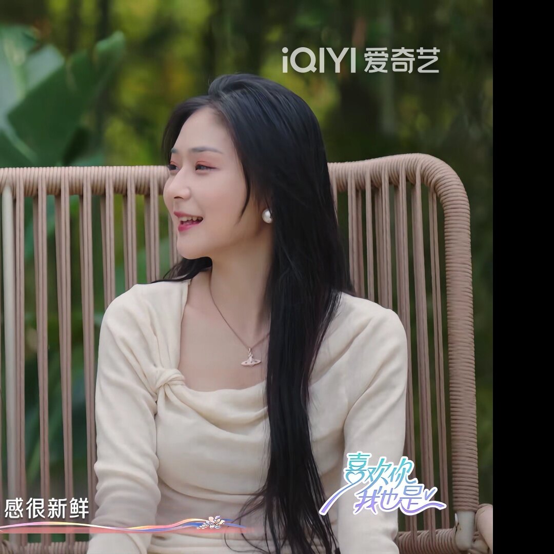 喜欢你我也是王景蕴同款纯欲甜辣妹一字肩设计感不规则绝美打底衫