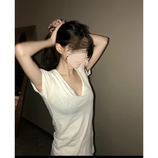 网红蒲言延同款松V领正肩短袖t恤女夏季大码体恤高级感衣服Ｔ恤