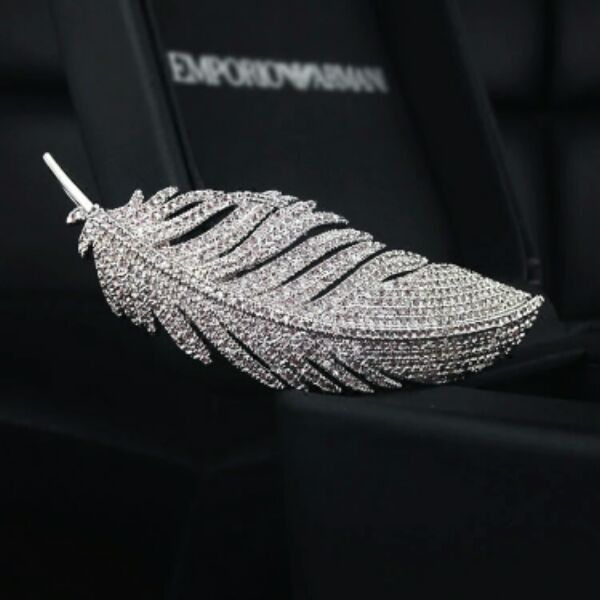 Broche en Zircon diamant - Ref 1176550 Image 1
