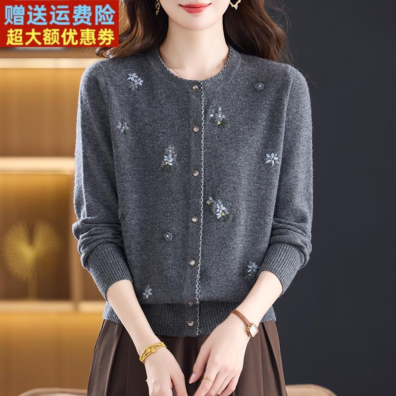 秋冬新款100%纯羊绒衫女圆领绣花针织开衫宽松洋气妈妈装毛衣外套