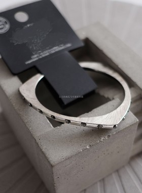 帅炸！可遇不可求原卡包装欧美手镯独到形状气场强大哥特古堡风酷