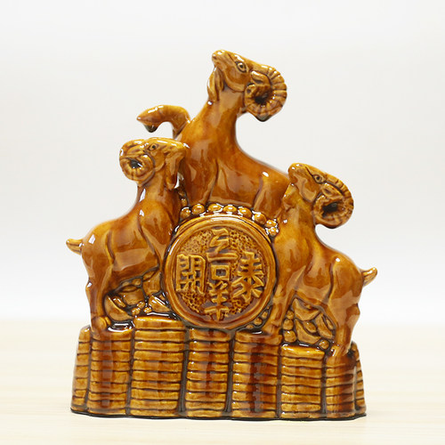 陶瓷三羊开泰摆件陶瓷羊工艺品