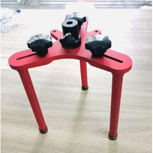四轮定位仪磁吸式卡具 360°旋转锁紧 带刻度标识 精准定位不偏移