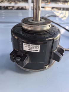 三菱重工中央空调内机电机 SSA512T108 DC240-380V 100W原装拆机