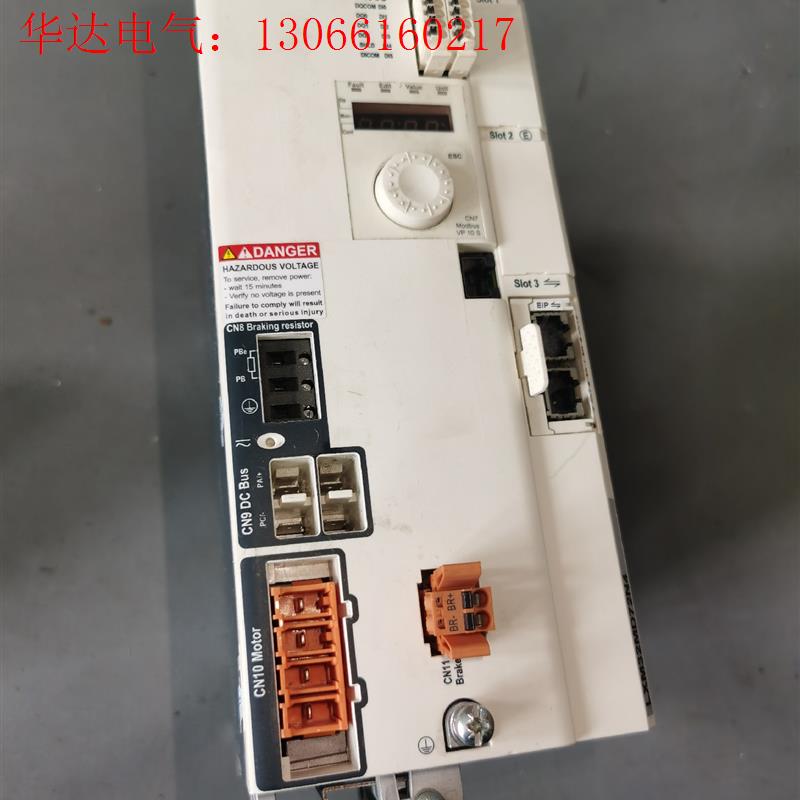 施耐德LXM32MD72N4驱动器成色漂亮 测试包好(请询价)