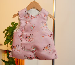 卓苗儿童真丝马甲女童宝宝桑蚕丝三马名家宋锦周岁礼服(马上有钱