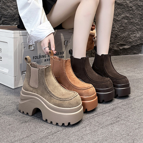 厚底烟筒靴女复古时尚松糕短靴
