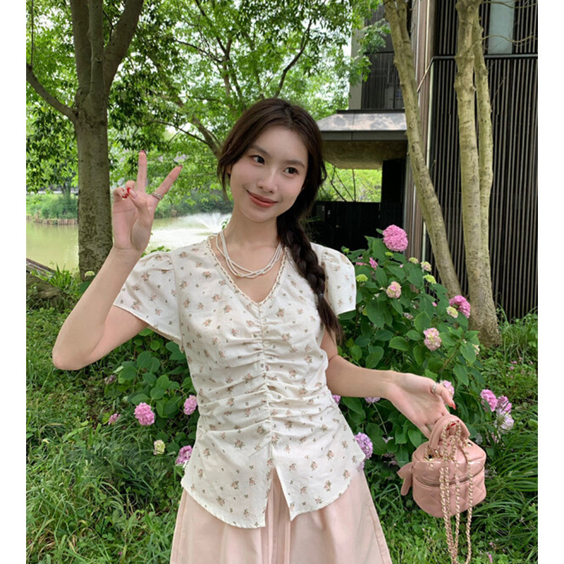 韩系甜美气质碎花花边V领雪纺衫