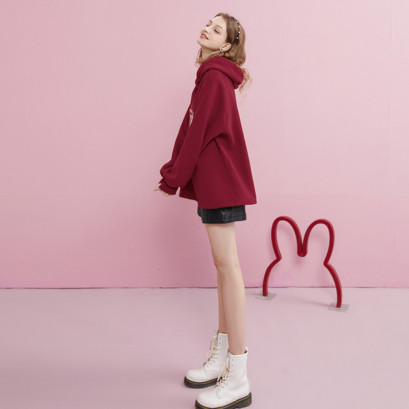 zklin2026春秋新款刺绣卫衣女装拜年中国红色上衣设计感小个子