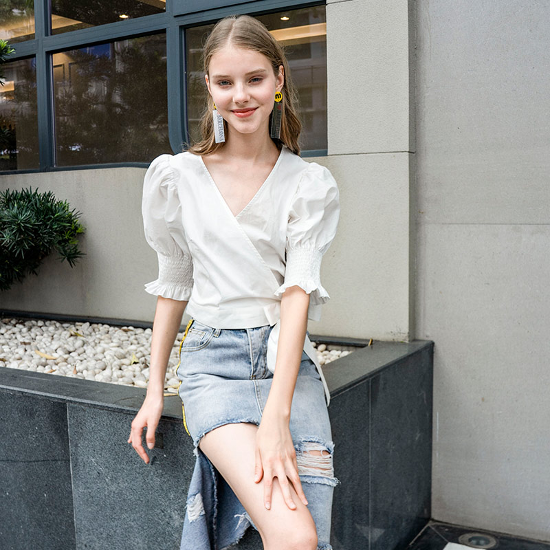 灯笼袖白色很仙蝴蝶结夏装雪纺衫