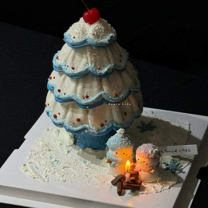 圣诞节主题甜品蛋糕装饰圣诞树雪景雪人树脂小摆件创意DIY微景观,节庆用品/礼品,蛋糕/烘焙装饰用品,淘宝优惠券,粉丝福利购,淘宝优惠卷