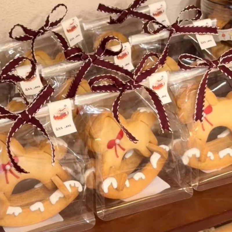 2026新年马年卡通摇摇马小马按压式曲奇3D立体压模饼干模具包装袋,节庆用品/礼品,蛋糕/烘焙装饰用品,淘宝优惠券,粉丝福利购,淘宝优惠卷