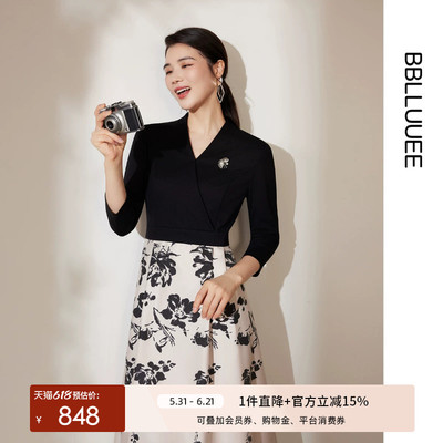 【复古韵味】粉蓝衣橱2026春装新款东方感女撞色印花轻礼服连衣裙