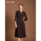 丝语轻旋 粉蓝衣橱2026春装 新款 复古摩登丝巾通勤七分袖 连衣裙