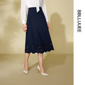 雕孔绣花轻礼服半身裙女 粉蓝衣橱2025夏装 墨染芳华 BBLLUUEE