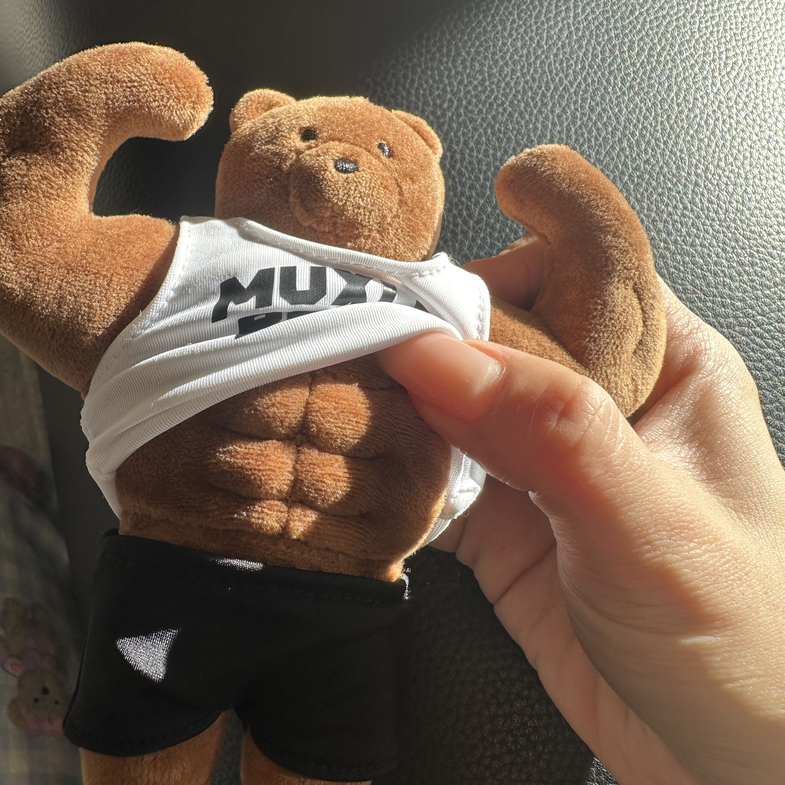 CUTE PERSONALITY NICHE SPOOF STRENGTH FITNESS ABDOMINAL MUSCLES PLUSH BEAR DOLL PENDANT KEYCHAIN BAG BAG HANGING