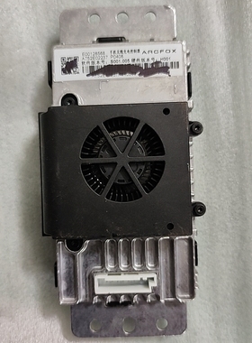 北汽极狐，车载手机无线充电模块，p0408  e00120568 a752e02237