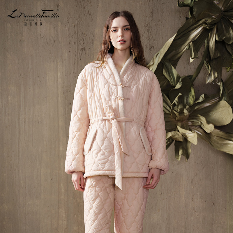 新世家族三层夹棉风衣布收腰睡衣女款2025新款冬高级感套装家居服,女士内衣/男士内衣/家居服,睡衣/家居服套装,淘宝优惠券,粉丝福利购,淘宝优惠卷