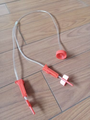 果树营养液输液管矿泉水吊瓶柑橘黄龙病黄化一分二针管果然一号