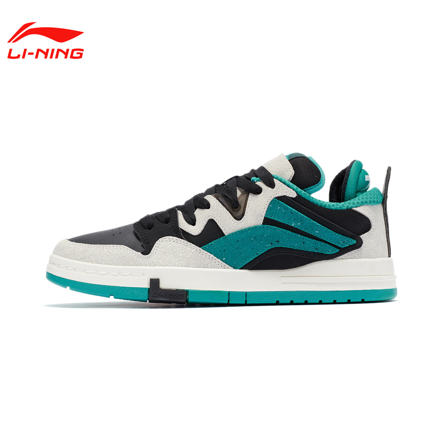 李宁女鞋休闲鞋2021冬新款惟吾pro板鞋滑板鞋低帮运动鞋女aecr044