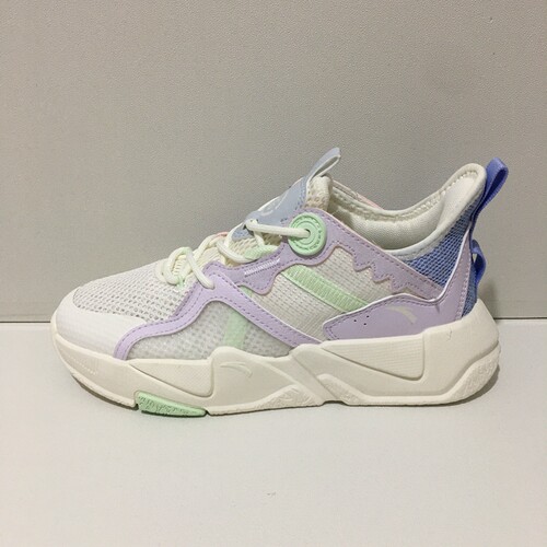 安踏板鞋运动鞋女鞋网面透气