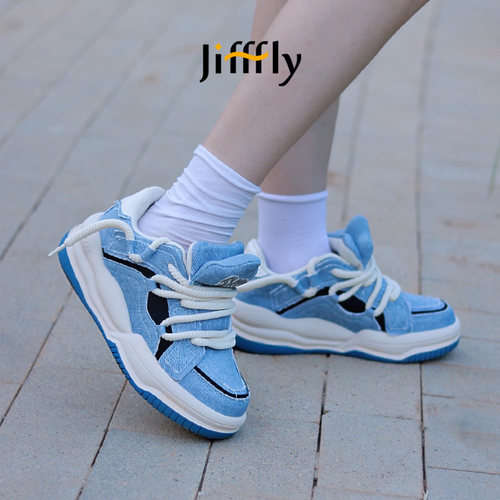 Jifffly复古牛仔面包鞋