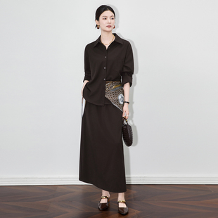 2026年早春新款松弛感老钱风法式时尚套装裙休闲丝巾通勤三件套女