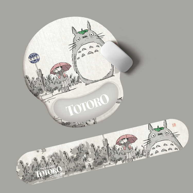 龙猫硅胶护腕鼠标垫护腕护手腕软硅胶游戏垫办公笔记本立体小号托