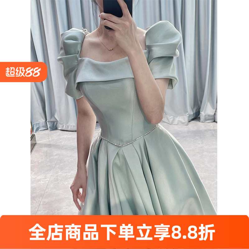蓝色晚礼服缎面轻奢高级感