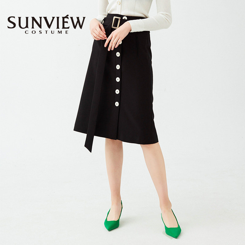 sunview/尚约修身版型个性撞色排扣搭配长腰带欧美风时尚短裙女装