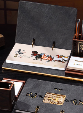 高档皮质周历2026年新款简约商务台历定制记事本桌面摆件带笔筒定制精美礼盒日历定做广告专版印刷图片订制