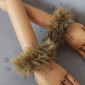 时尚 百搭毛绒绒袖 套 新款 秋冬保暖装 扮节假日表演手套