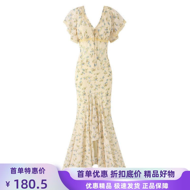 鱼尾拼接飞飞袖女蕾丝长裙温柔