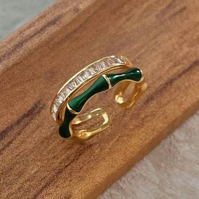 巴乐BALE 铜合金锆石戒指 气质轻奢时尚百搭绿色法式竹节戒指环