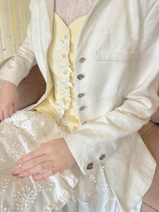 daytoday日常研究所 天使之心复古少女蝴蝶扣珍珠提花棉马甲