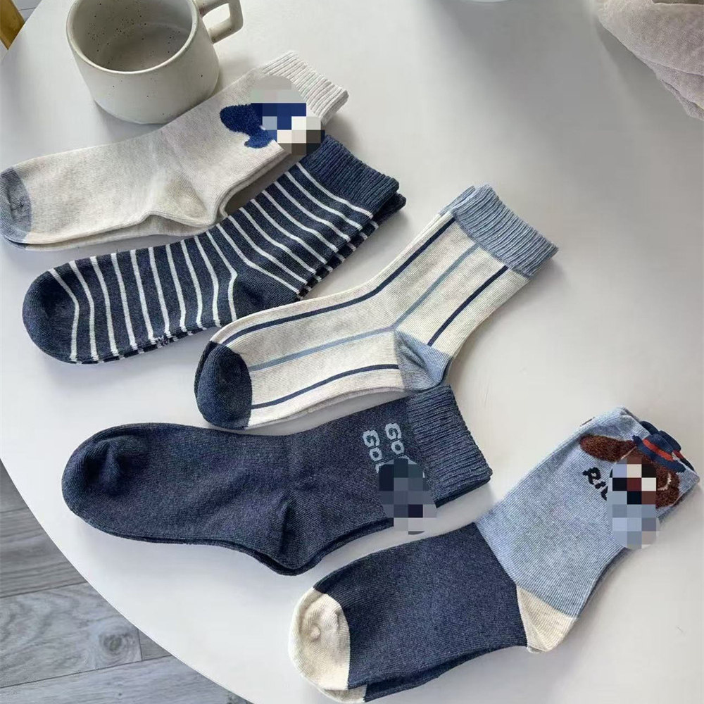 外贸出口单男儿童纯棉袜子中筒无骨无缝棉袜透气高品质运动袜弹力