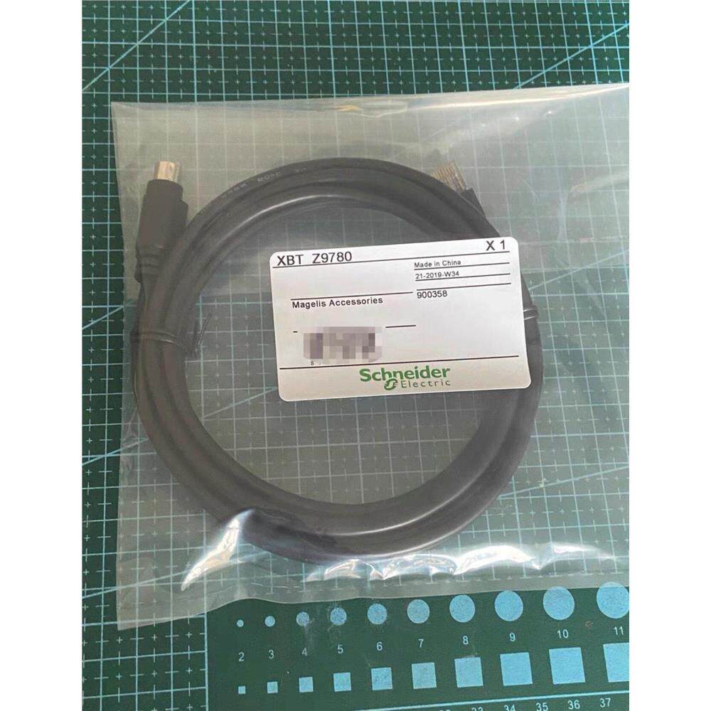XBTZ9780施耐德触控屏幕与PLC通讯线数据线全新二手都有现货