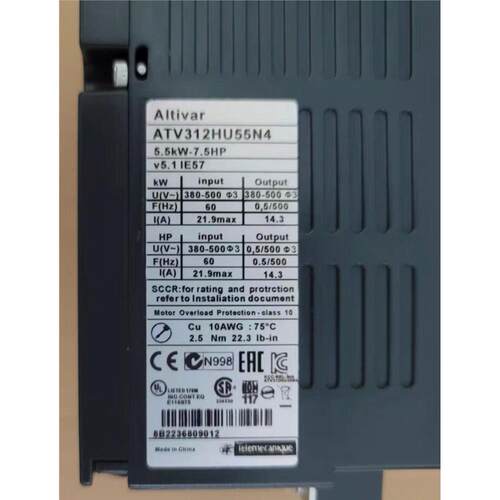 施耐德变频器ATV312HU55N