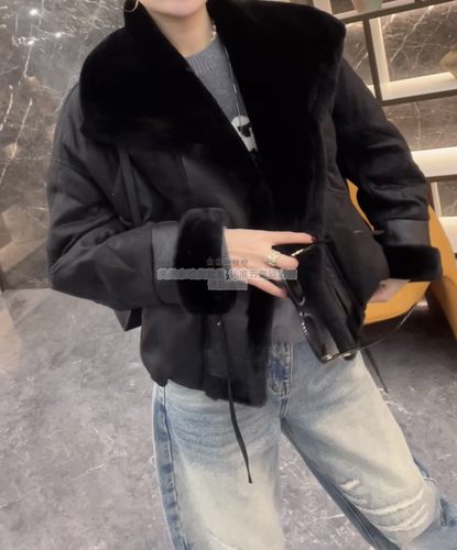 欧货2025冬季新款时尚定制亚麻皮毛一体鹅绒外套设计感派克羽绒服