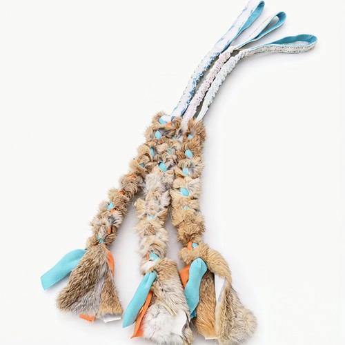 Braided Rabbit Tug with Bungee Soft for Dogs编织兔毛拔河玩具