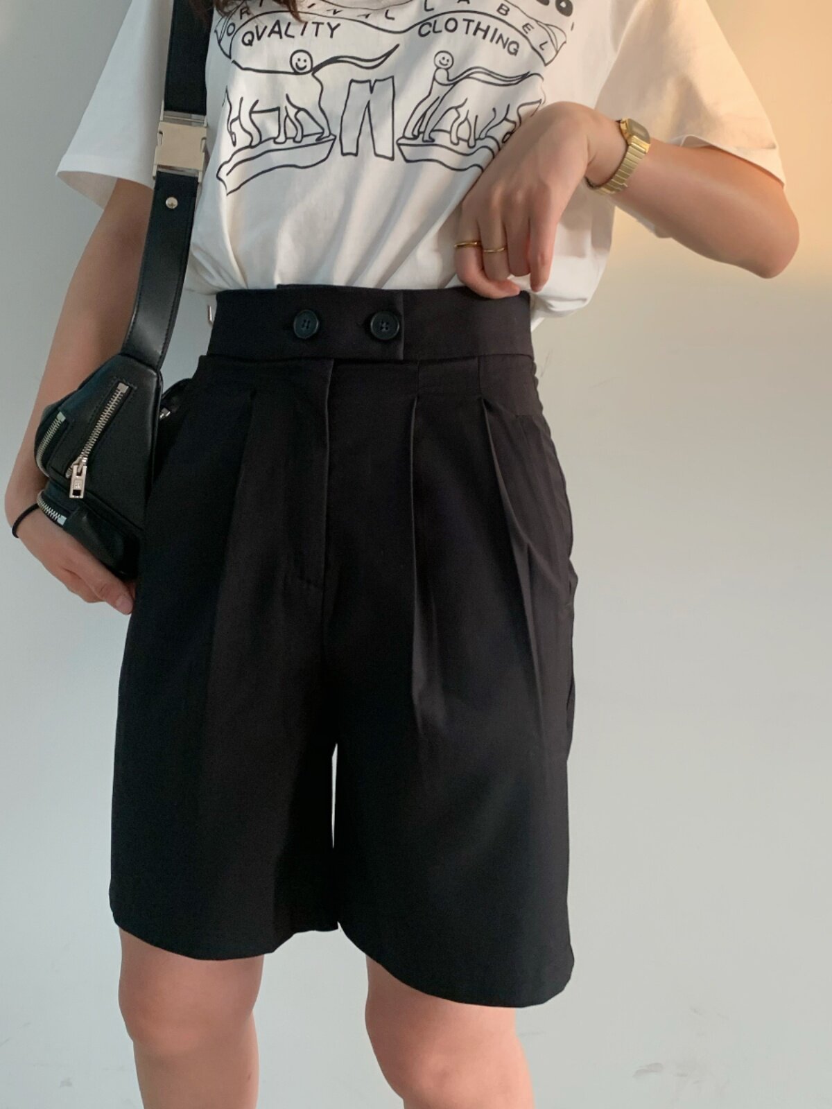 CASUAL SHORTS WOMENS LOOSE FAT SISTER MM NEW PLUS-SIZE SUIT PANTS HIGH-WAISTED THIN FIVE-POINT PANTS WOMENS STRAIGHT HONG KONG FLAVOR