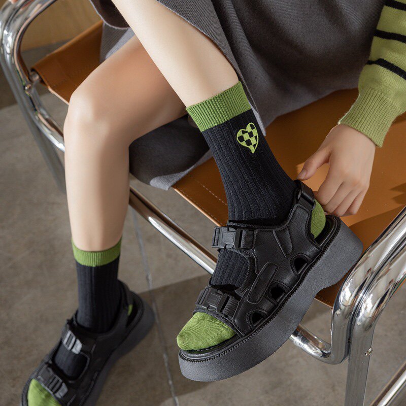 春秋日系ins潮牌双针爱心薄荷绿男女中筒袜子百搭外穿运动堆堆袜