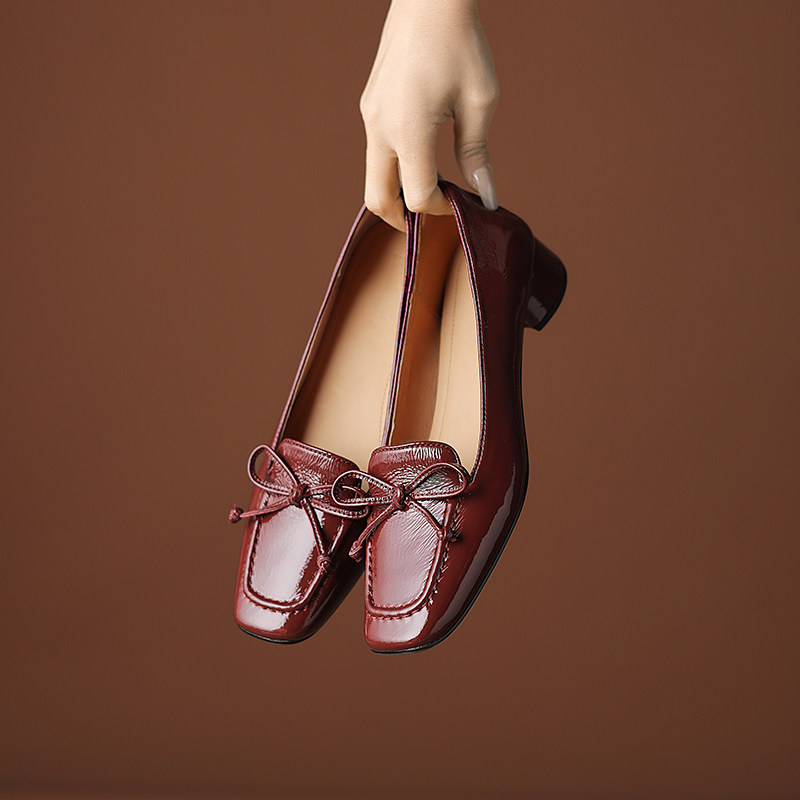 春夏新款蝴蝶结真皮单鞋女鞋方头中跟软羊皮粗跟一脚蹬红色小皮鞋,女鞋,浅口单鞋,淘宝优惠券,粉丝福利购,淘宝优惠卷
