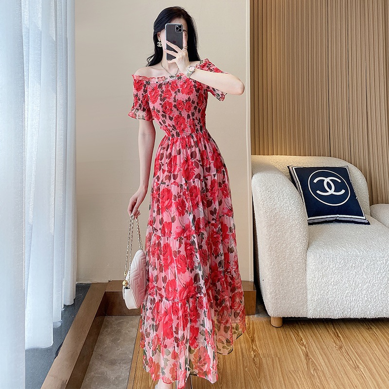 一字肩连衣裙女夏2025新款夏季法式气质中长款裙子高腰显瘦碎花裙