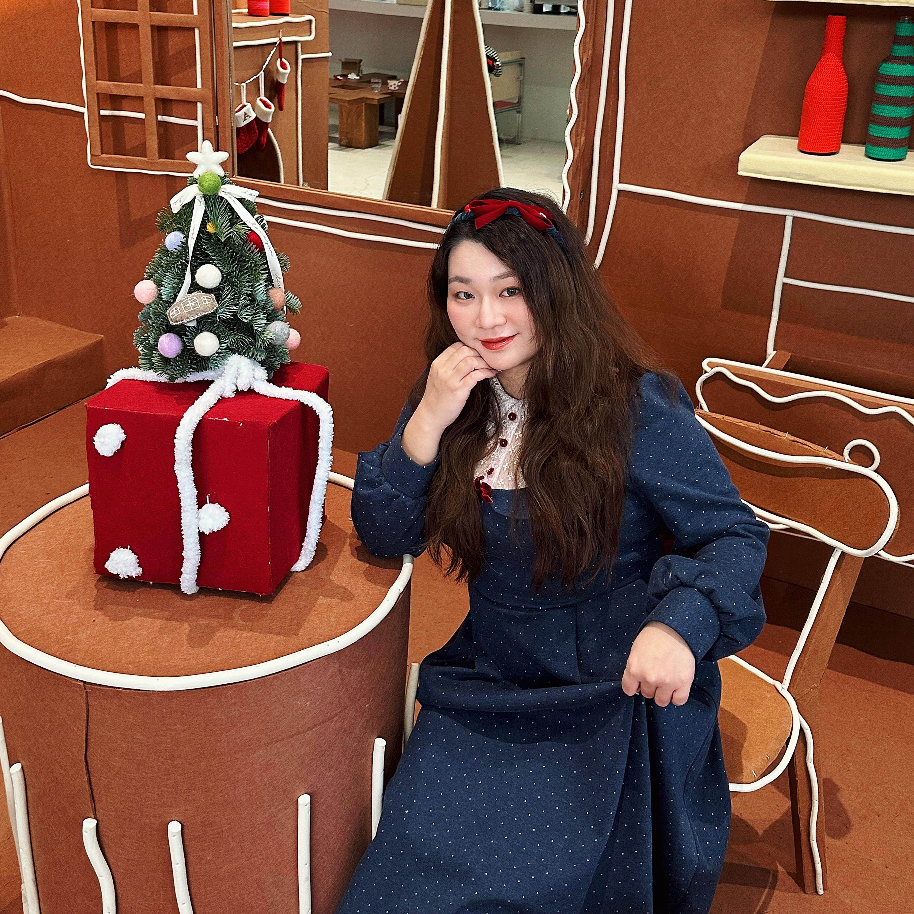 秋冬大码显瘦波点假两件连衣裙