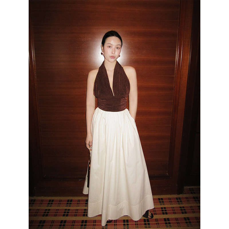 复古港风挂脖露背上衣